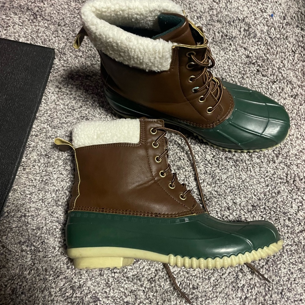 Brown and Green Duck Boots with Shearling Lining